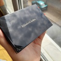 Фондьотен Elizabeth Arden, снимка 4 - Декоративна козметика - 41713000