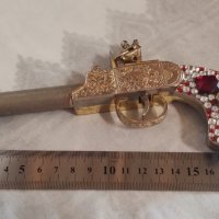 Стар френски кремъчен пистолет за украса, снимка 13 - Антикварни и старинни предмети - 42122793