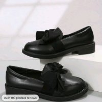 Черни мокасини с панделка , снимка 1 - Дамски елегантни обувки - 44265351