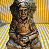 Скулптура на Индианец от гипс, снимка 1 - Статуетки - 42456873