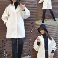 Елегантно палто, екстравагантен ръкав,  цвят бял, снимка 1 - Палта, манта - 39327640
