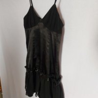 Черна секси рокля , сатен и воал, снимка 3 - Рокли - 40739689