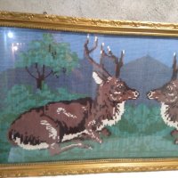 Гоблен голям от соца 70-те години двойка елени в гората 133х66см в рамка със стъкло, снимка 3 - Гоблени - 41424133