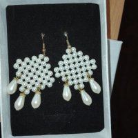 Дамски перлени обеци, снимка 2 - Обеци - 34269071