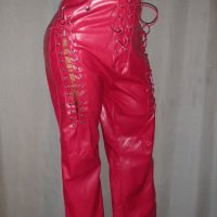 М/L Червен кожен панталон с капси , снимка 1 - Панталони - 41671962