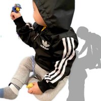 Детски якета 
Непромокаем шушляк
Бродирано лого , снимка 2 - Детски якета и елеци - 44365688