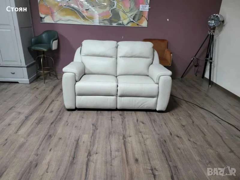 Италианкси кремав кожен диван двойка с електрически релакс механизъм, снимка 1