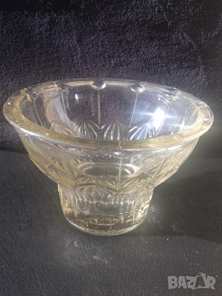 САМО 5 лв. ! Ретро Стъклена Бонбониера / Купа за ядки или др., снимка 1
