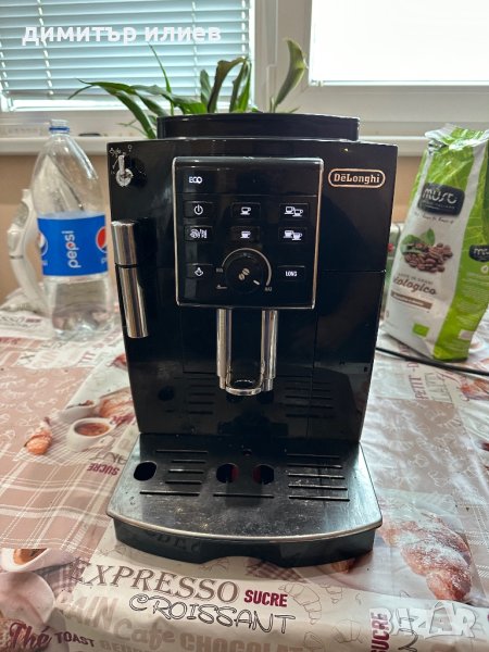 Кафемашина Delonghi ecam13.123b, снимка 1