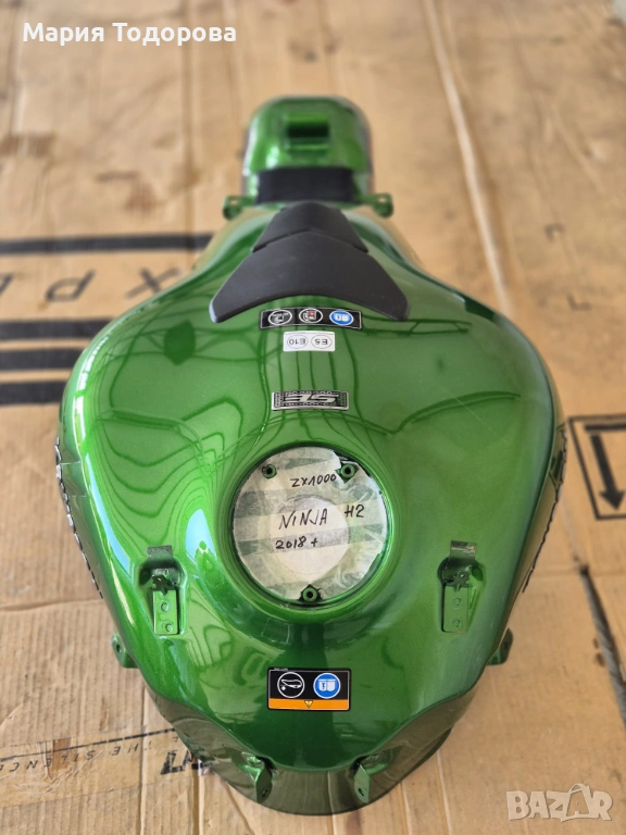 Резервоар за Kawasaki Z1000, Z900, Z650, MT-09, MV Agusta, снимка 1