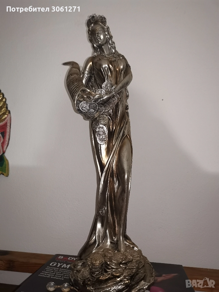Коледа дойде. Голяма Статуетка Фортуна сребриста – 50 см., снимка 1
