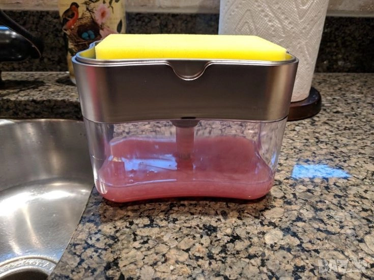 Контейнер-дозатор за течни препарати с почистваща гъба, снимка 1