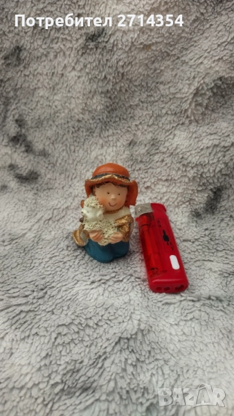 Малка колекционерска фигурка , снимка 1
