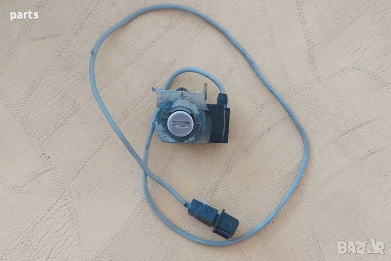 Дясна Ключалка Ауди А3 8L (две врати) N, снимка 1