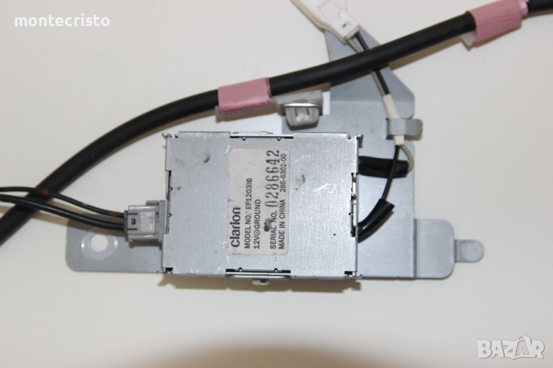 Усилвател антена Subaru Legacy BP комби (2003-2007г.) Clarion 286630200 / 286-6302-00, снимка 1