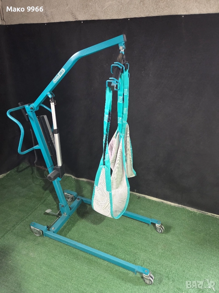 Лифтер,болнично легло,инвалидна количка, снимка 1