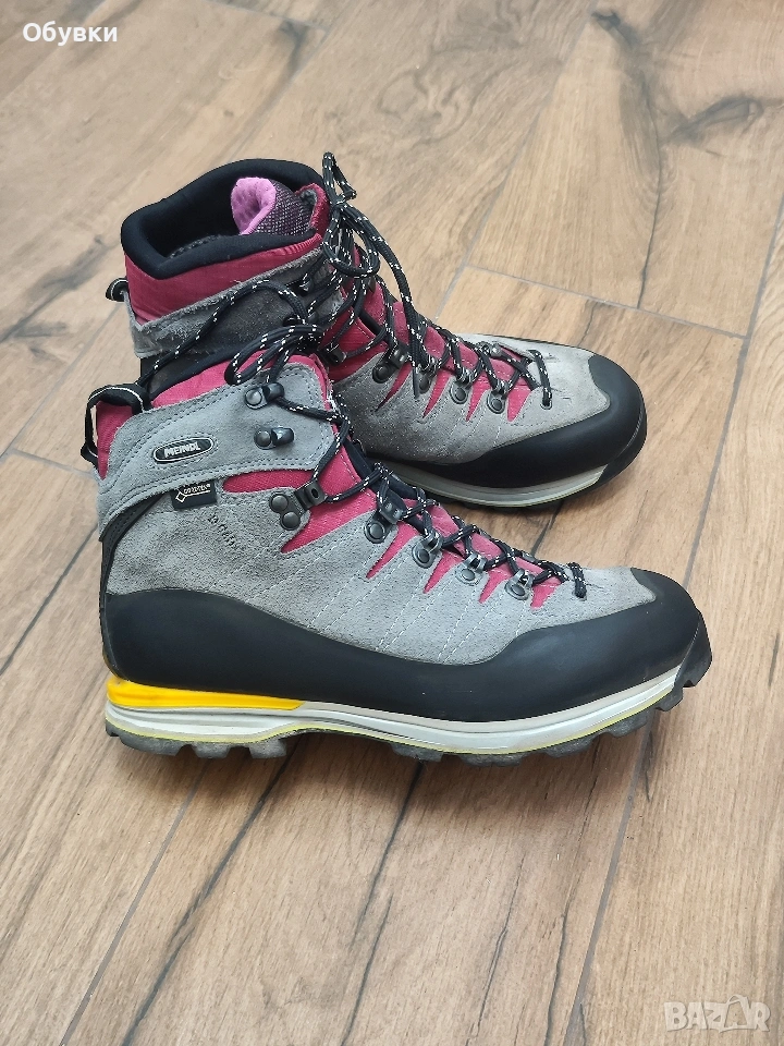 Туристически обувки Meindl, снимка 1