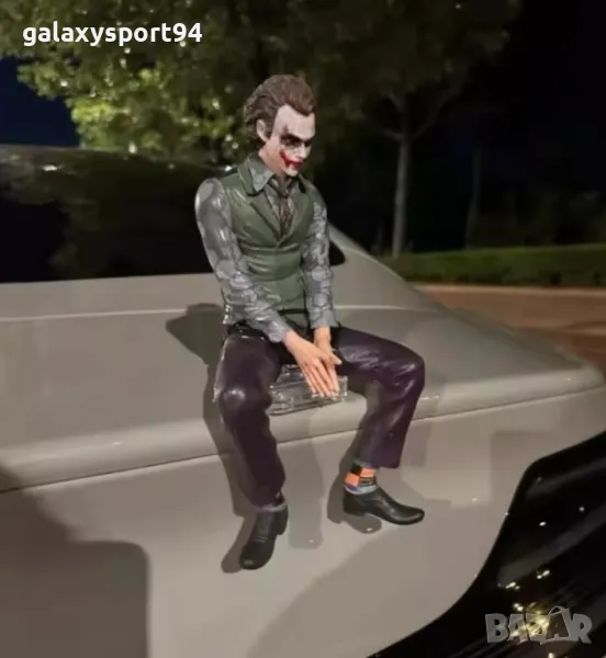 The Joker стойка за кола декорация За кола  седящ Жокер фигурка, снимка 1
