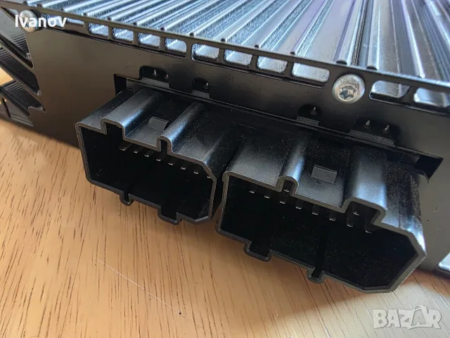 усилвател Шкода sound system , снимка 3 - Аудиосистеми - 55826931
