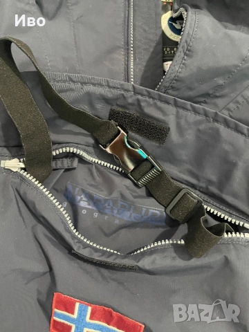 Оригинално яке на Napapijri като ново, снимка 5 - Якета - 51709984