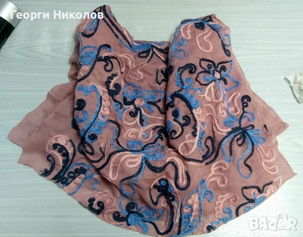 Дамски шалове , снимка 6 - Шалове - 50690308