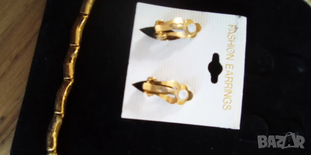 Колие с обеци, снимка 4 - Бижутерийни комплекти - 50489636