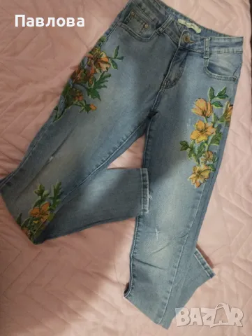 Дамски дънки S номер- 3 броя за 39 лева, снимка 8 - Дънки - 50040423