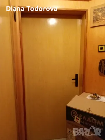продавам ламперия за коридор ,врати ,вграден шкаф,шкаф за обувки,, снимка 2 - Шкафове - 47405801