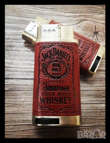 Газови ветроустойчиви запалки. Метални с кожена обвивка и емблеми на Jack Daniels, снимка 3 - Запалки - 34532523