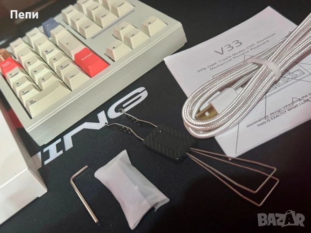V33 30% Mechanical Keyboard – CNC Aluminum, QMK, Triple Mode, снимка 2 - Клавиатури и мишки - 53127548
