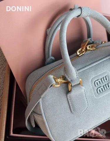 Miu Miu Belair Дамска чанта, кожа, снимка 3 - Чанти - 55985651