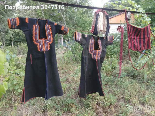 Автентични носии (Саи / Клашници) и рядка бебешка люлка (Цедилка) – Разлог/Пирин, 1890-1910 г., снимка 15 - Антикварни и старинни предмети - 56144164
