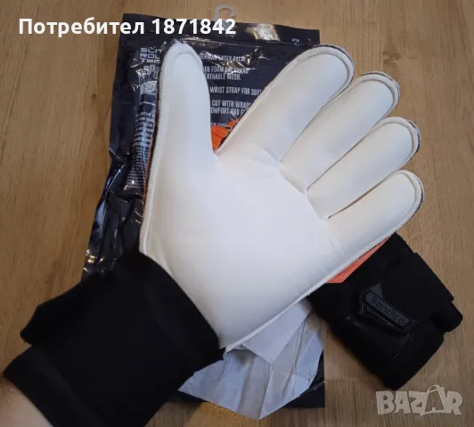 Вратарки ръкавици Sondico Elite Rolltech, снимка 2 - Футбол - 47704057