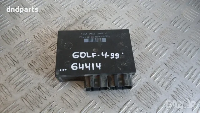 Комфорт модул VW Golf 4 1999 1C0962258J 5ZA007955 Volkswagen Golf IV (1998-2004)