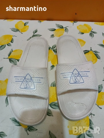 Чехли Fashy N 41, снимка 2 - Чехли - 53407031