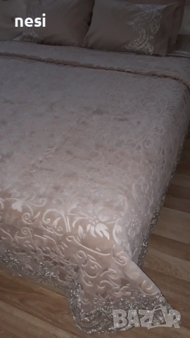 Супер луксозен комплект за спалня. Меко. Качествено, снимка 2 - Спално бельо - 52352574