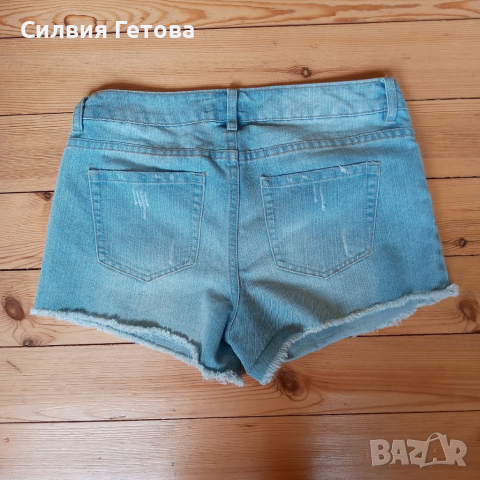 Екстравагантни къси панталони р-р S/М., снимка 5 - Къси панталони и бермуди - 36521724