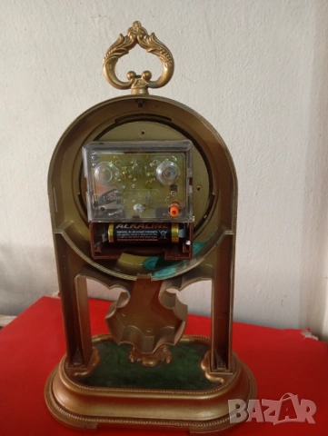 Винтидж настолен часовник, снимка 5 - Антикварни и старинни предмети - 53783878