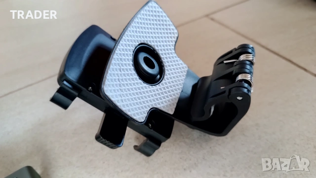 Стойка за телефон за табло на автомобил автомобилна стойка , снимка 13 - Селфи стикове, аксесоари - 34266195