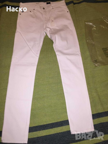 Нови оригинални луксозни джинси Adriano Goldshmied, снимка 3 - Дънки - 36257227