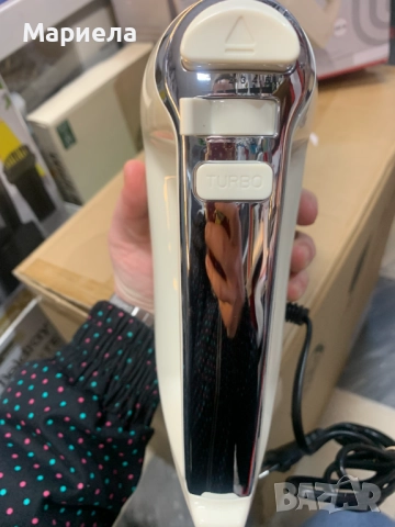 НОВ Ръчен миксер 300W с 2 комплекта бъркалки, снимка 5 - Миксери - 52688914