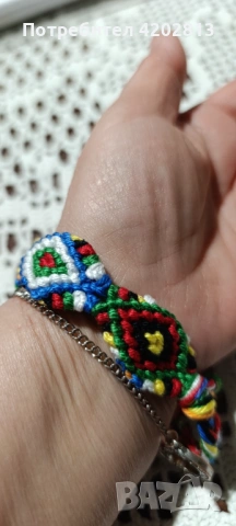 Ръчна изработка . Техника Макраме . Памучни конци. Гривни , снимка 13 - Гривни - 53761576