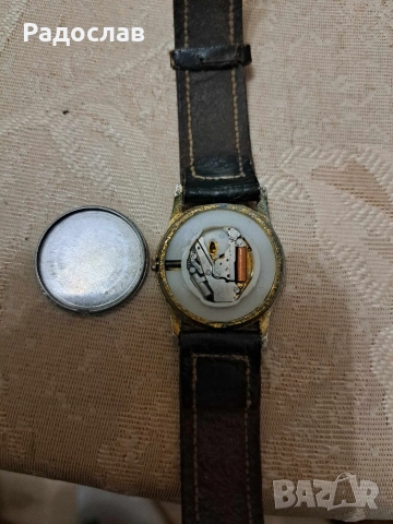 Различни видове часовници, снимка 4 - Дамски - 52654917