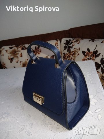 Нова дамска чанта , снимка 4 - Чанти - 38750516