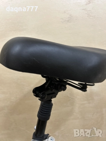 Седалка за електрическа тротинетка  Метална, Черна, снимка 10 - Аксесоари и консумативи - 52102495