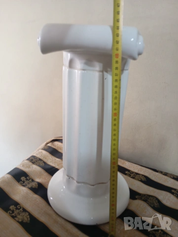 порцеланова колона,постамент, снимка 2 - Други ценни предмети - 53859683