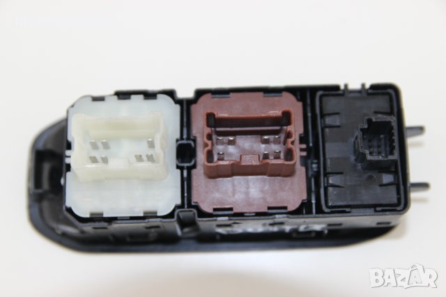 Панел бутони ел.стъкла Dacia Duster (2017-2022г.) 254112588R / 254113300R, снимка 2 - Части - 41643490