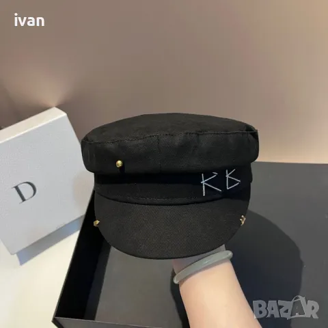 Дамска шапка размер 57