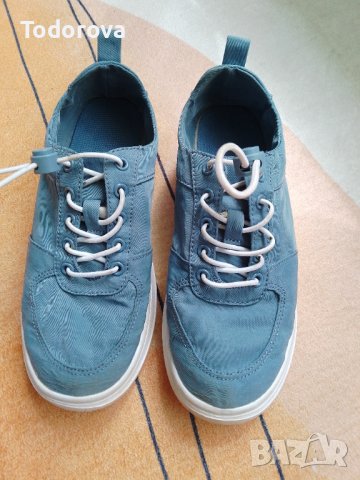 Леки затворени обувки reserved , снимка 1