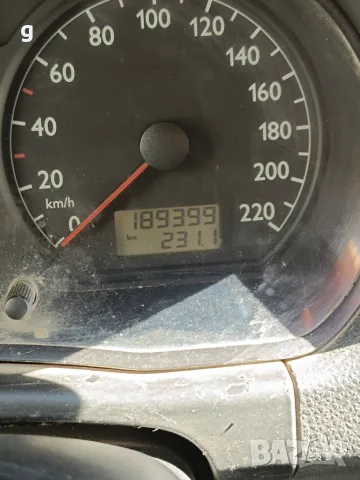 Продавам volkswagen polo. 1.2 БЕНЗИН 2вр., снимка 5 - Автомобили и джипове - 56082169